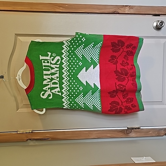 Samuel Adams Christmas 🎄 vest - Picture 5 of 5